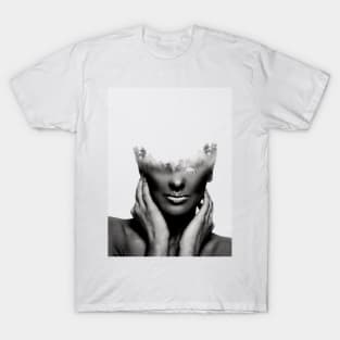 black woman mountains T-Shirt